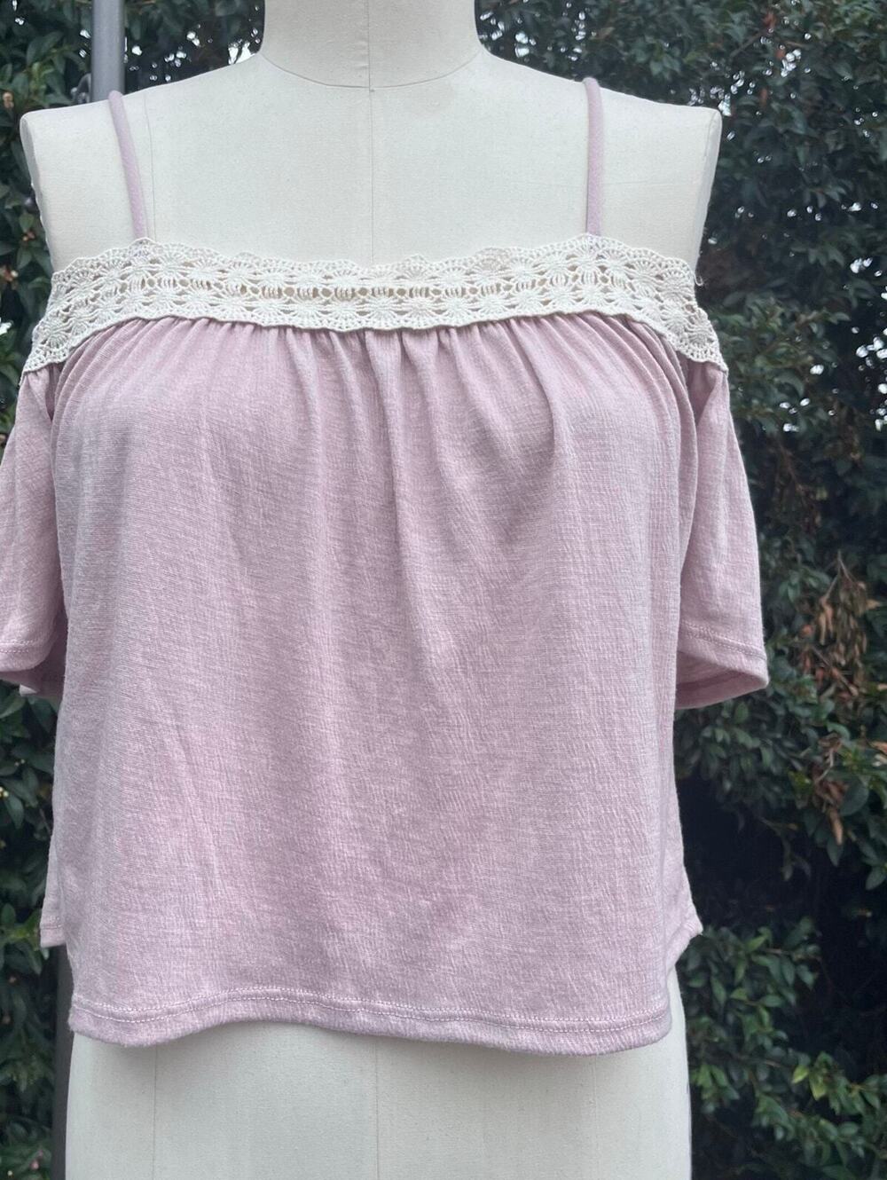 Y2K Cottage Charlotte Russe Pink Off Shoulder Lace Trim Top S Made USA NWT